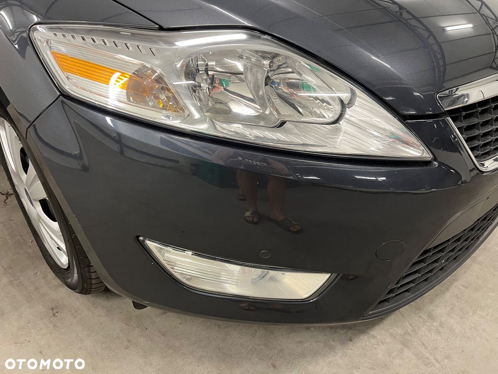 Ford Mondeo - 28