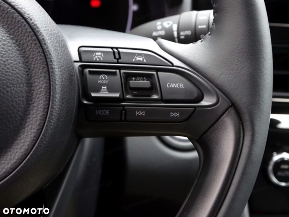 Toyota Yaris Cross - 10