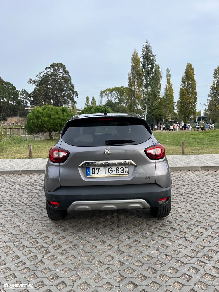 Renault Captur 1.5 dCi Exclusive - 4