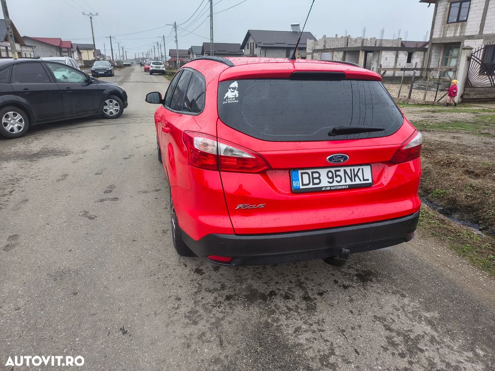 Ford Focus 1.6 TDCI ECOnetic 88g Start-Stopp-System Titanium - 3