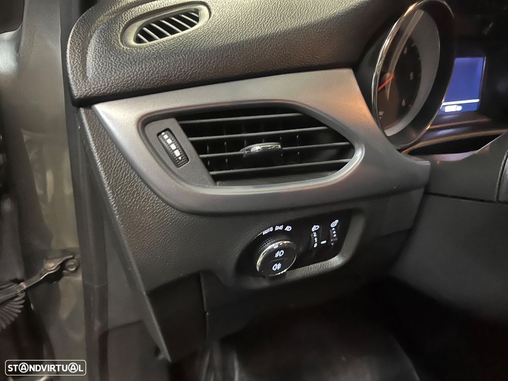 Opel Astra Sports Tourer 1.5 D Business Edition Aut. S/S - 9