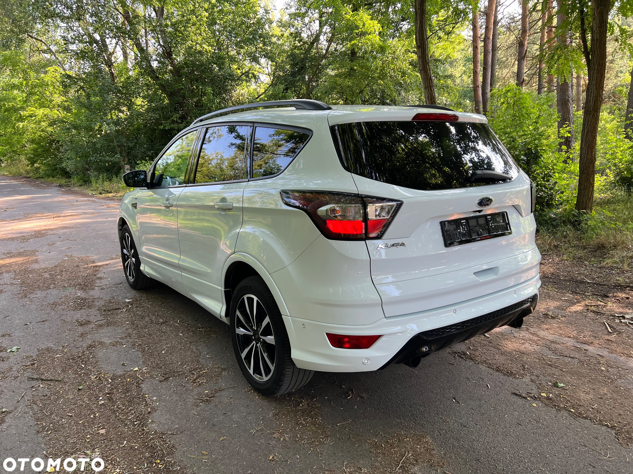 Ford Kuga 2.0 TDCi FWD ST-Line - 8