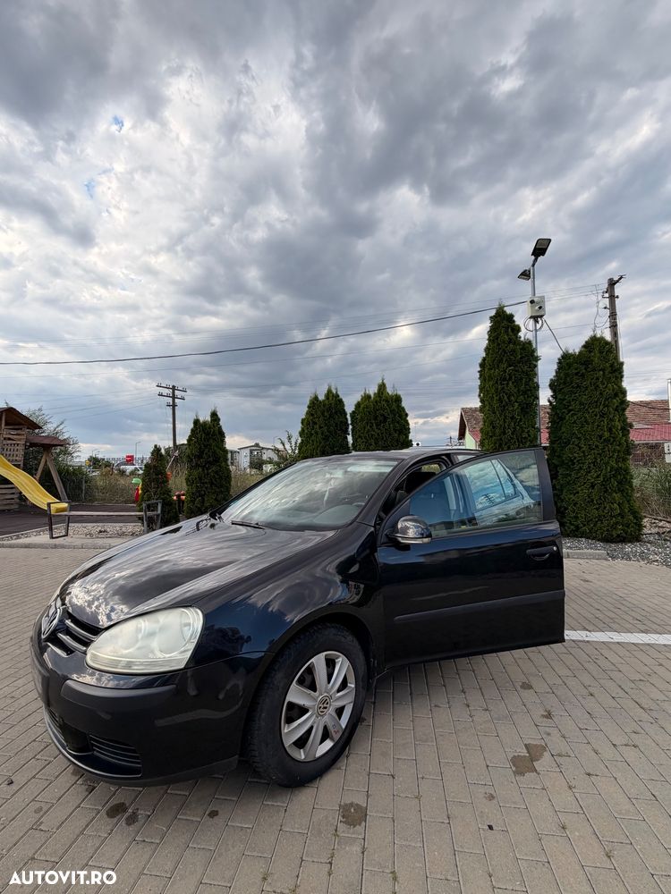 Volkswagen Golf 1.6 - 13