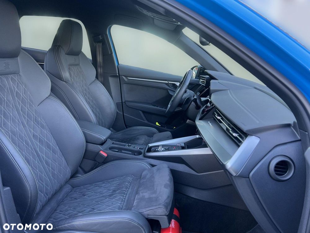 Audi S3 Sportback - 13