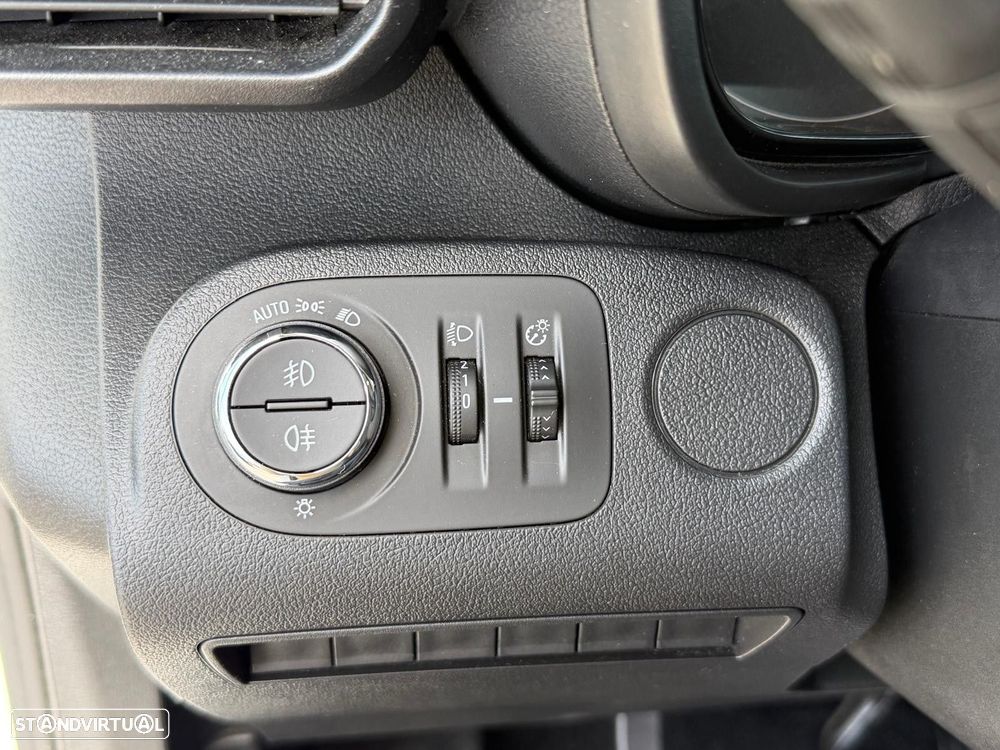 Opel Combo15CDTiXLEdition - 17