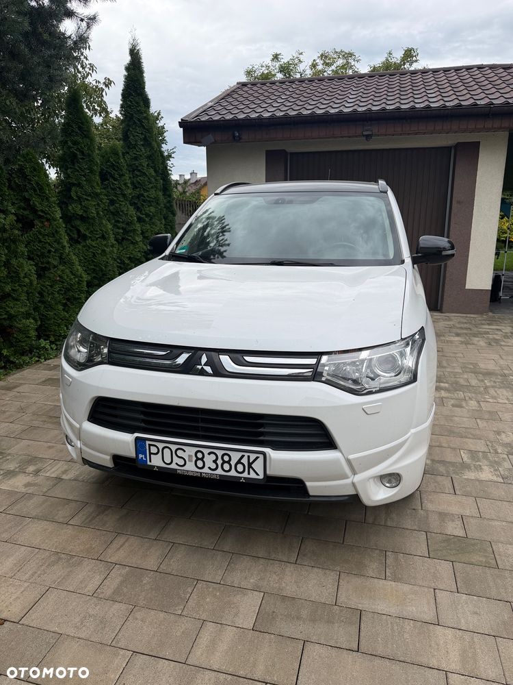 Mitsubishi Outlander 2.2 DID Intense - 28