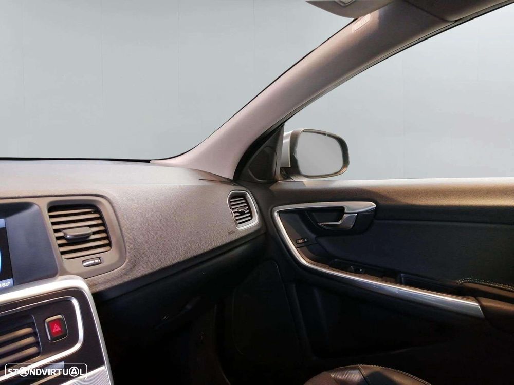 Volvo V60 - 19