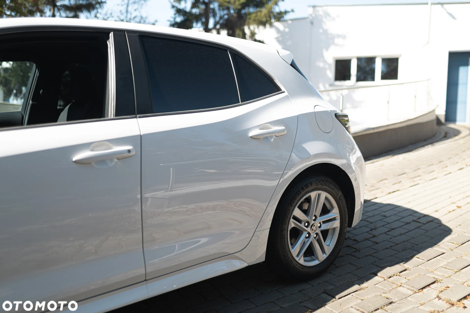Toyota Corolla 1.8 Hybrid Comfort - 4