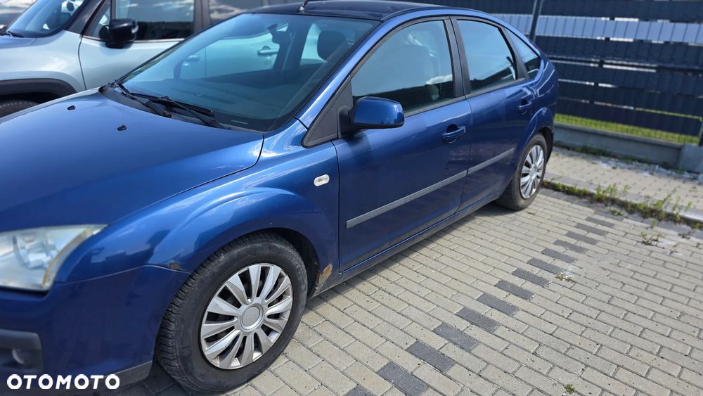 Ford Focus 1.6 Ambiente - 6