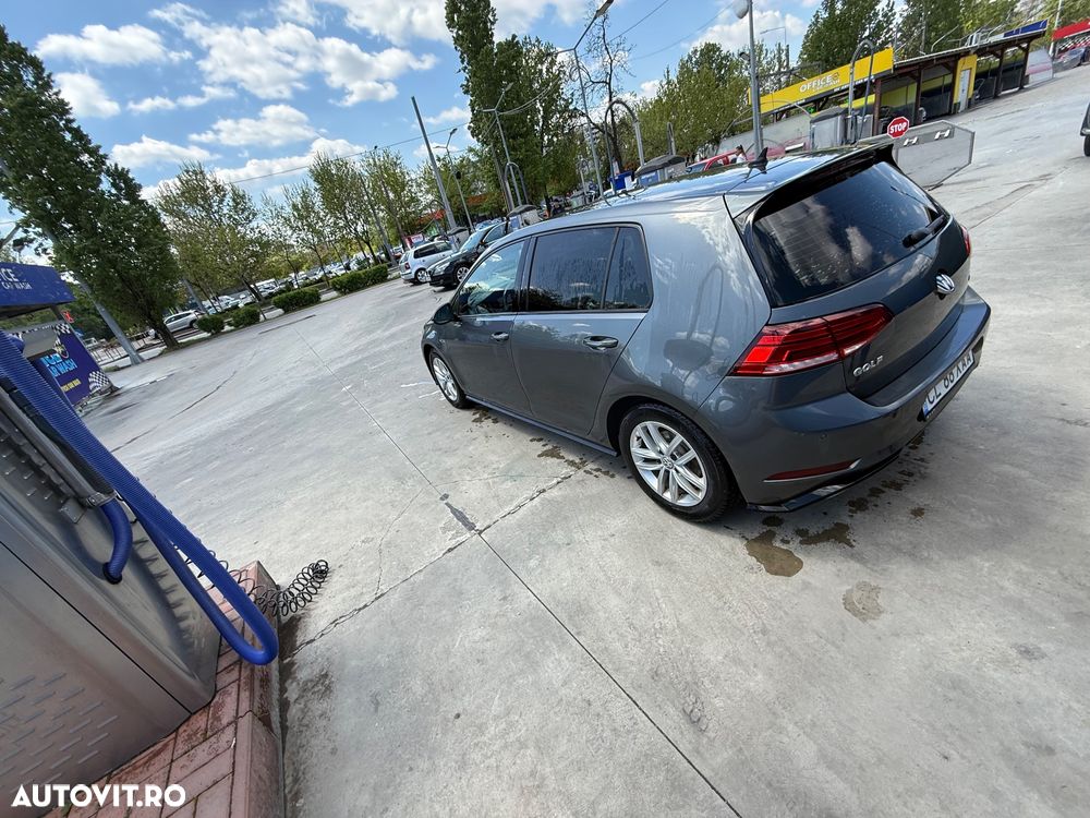 Volkswagen Golf - 7