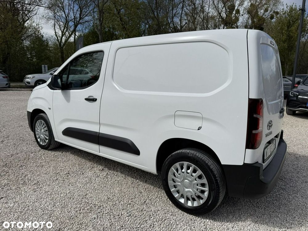 Toyota Proace City - 12