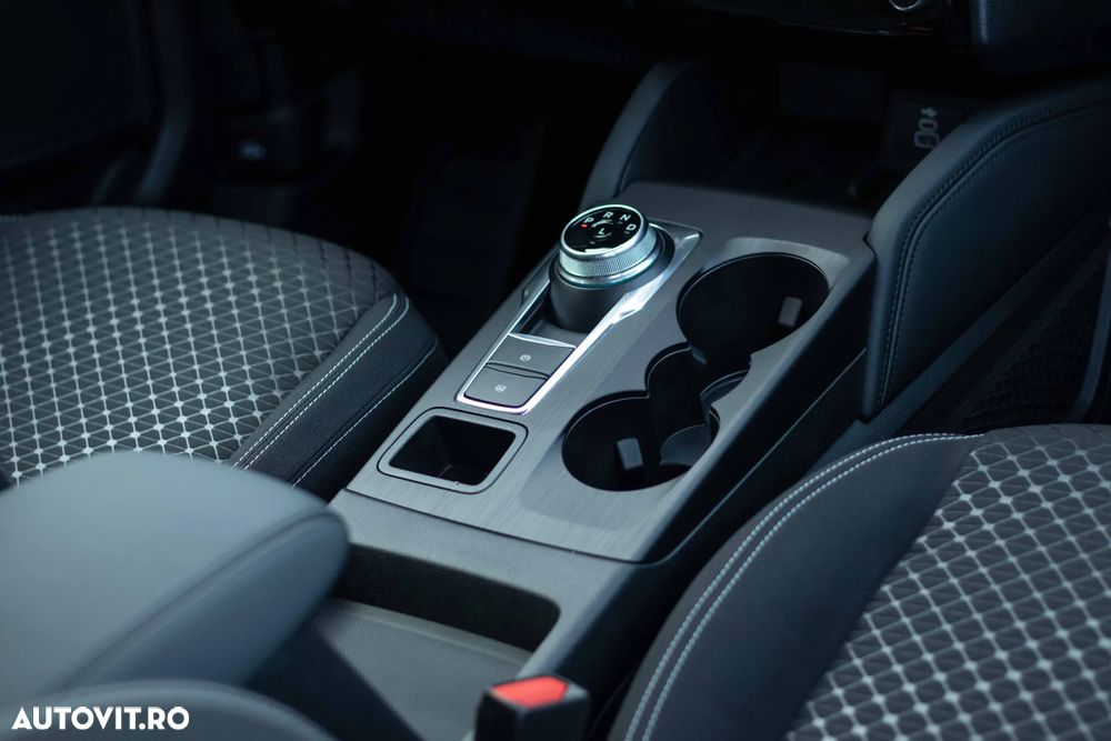 Ford Kuga 2.5 Duratec PHEV TITANIUM - 27