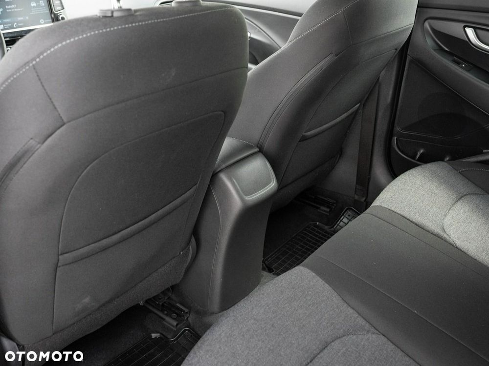 Hyundai i30 1.5 DPI Smart - 22
