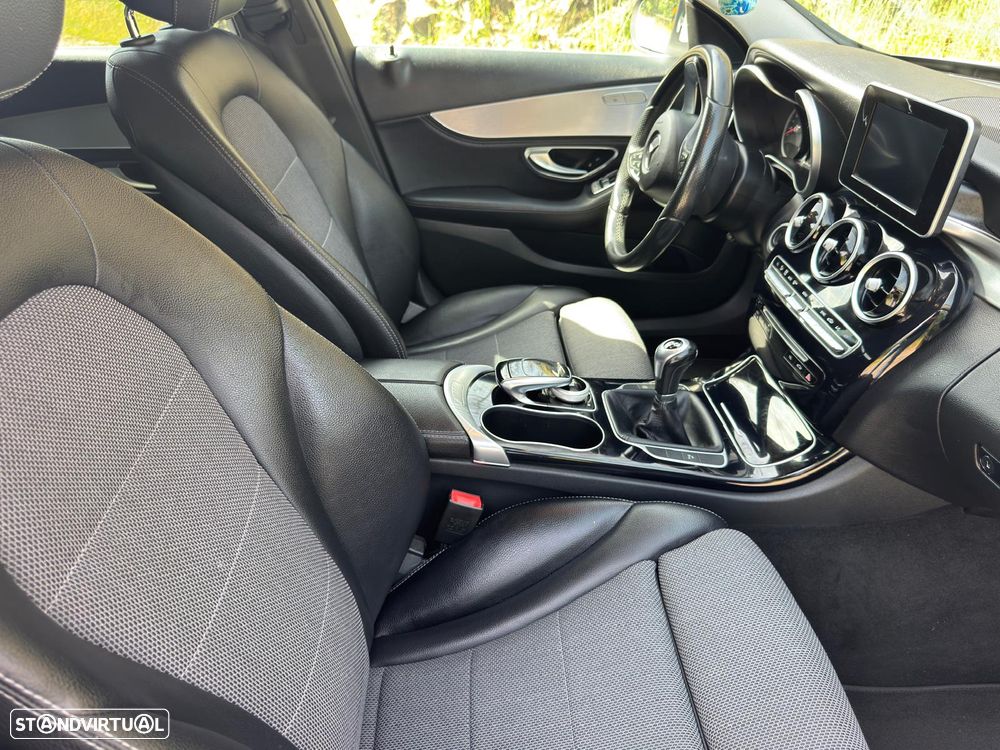 Mercedes-Benz C 220 d Exclusive - 11