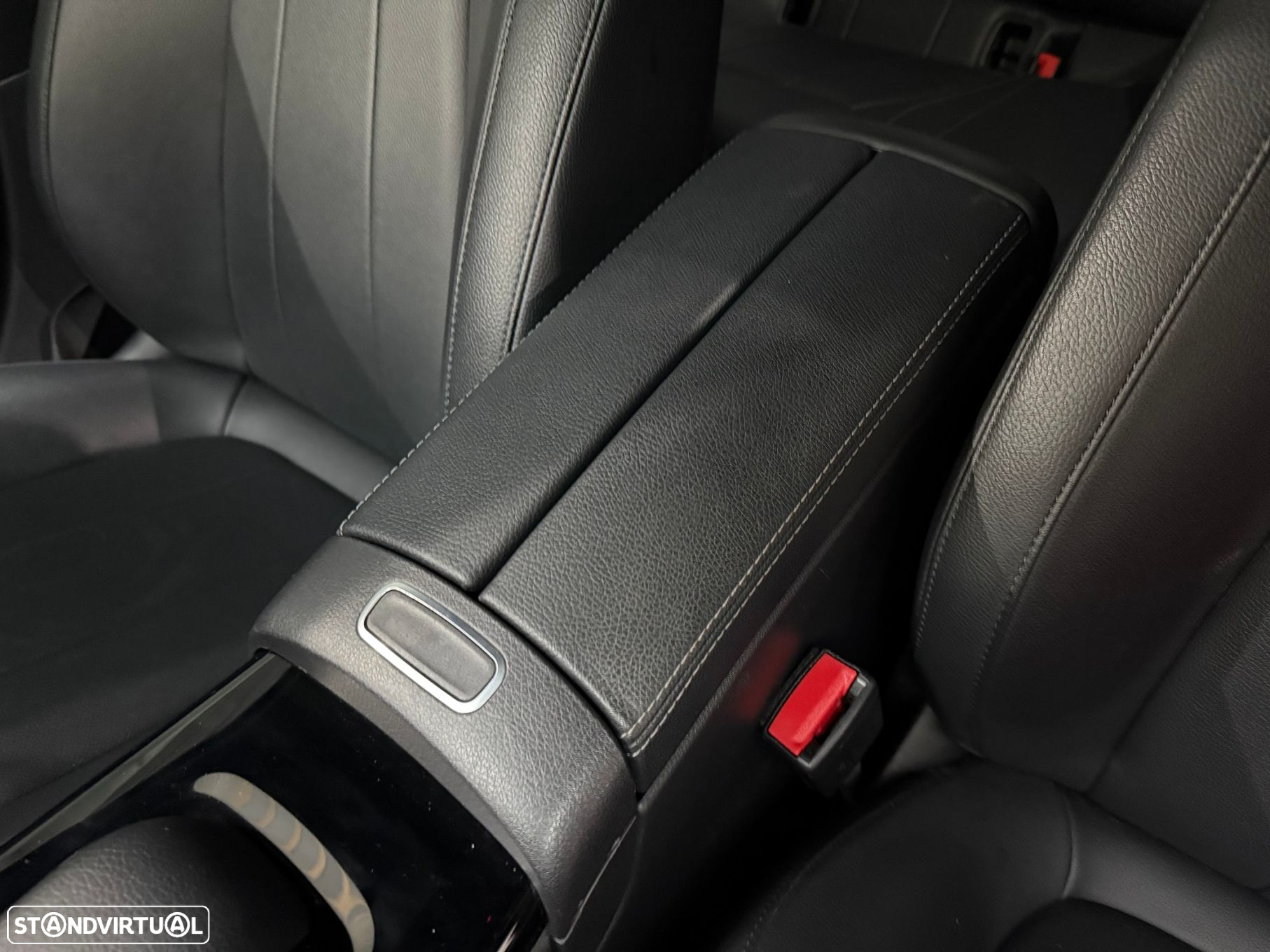 Mercedes-Benz A 250 e Style Plus - 11
