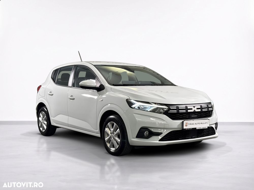Dacia Sandero - 8