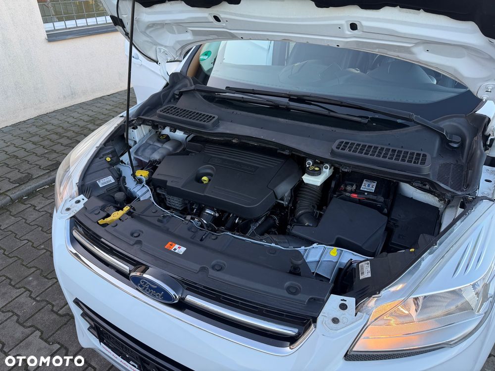 Ford Kuga 2.0 TDCi 2x4 Titanium - 31