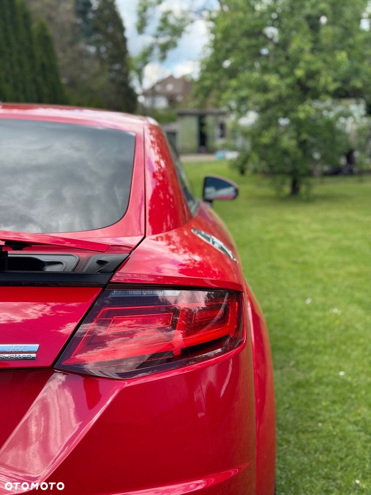 Audi TT Coupé 2.0 TDI ultra - 11