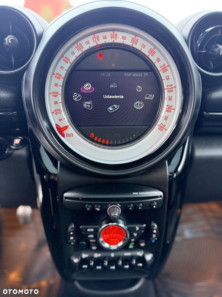MINI Countryman Cooper SD ALL4 - 18