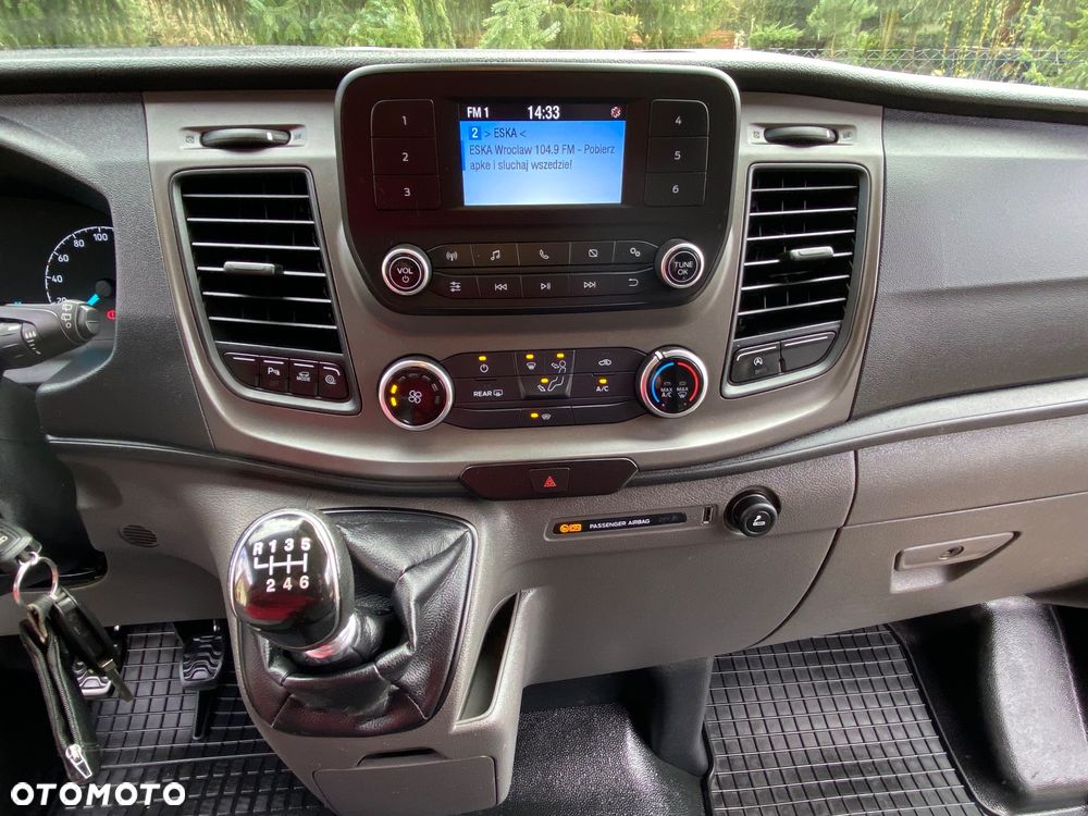 Ford TRANSIT CUSTOM - 16