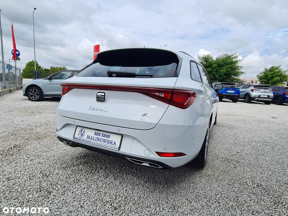 Seat Leon 1.5 eTSI FR DSG - 11