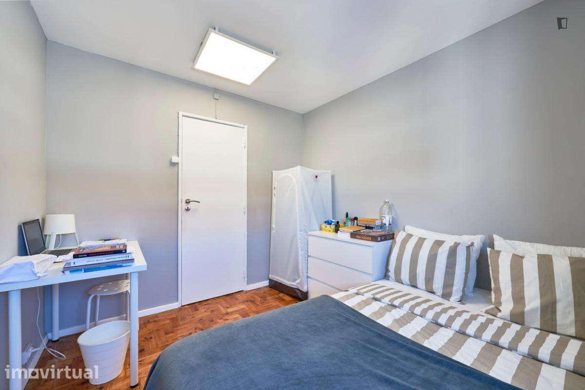 Quarto - localizado em Chelas Lisbon - Grande imagem: 2/33