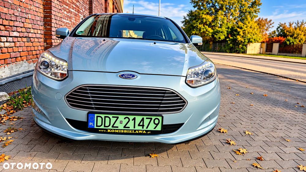 Ford Focus Standard - 5