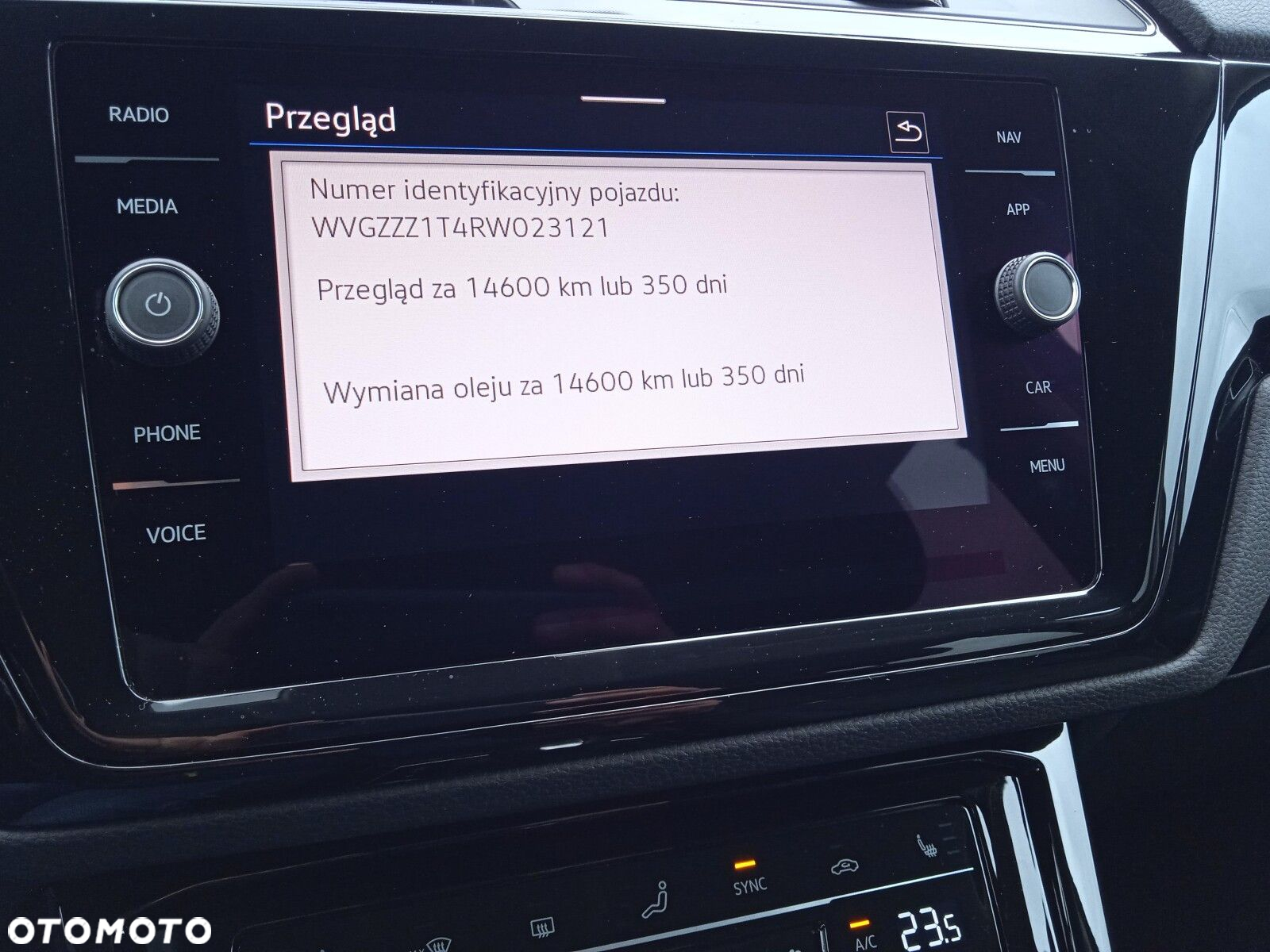 Volkswagen Touran 1.5 TSI EVO Highline DSG - 27