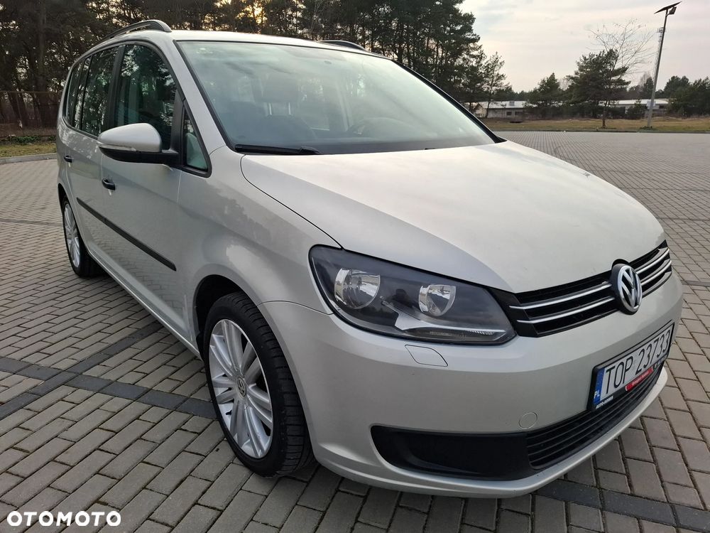 Volkswagen Touran - 3