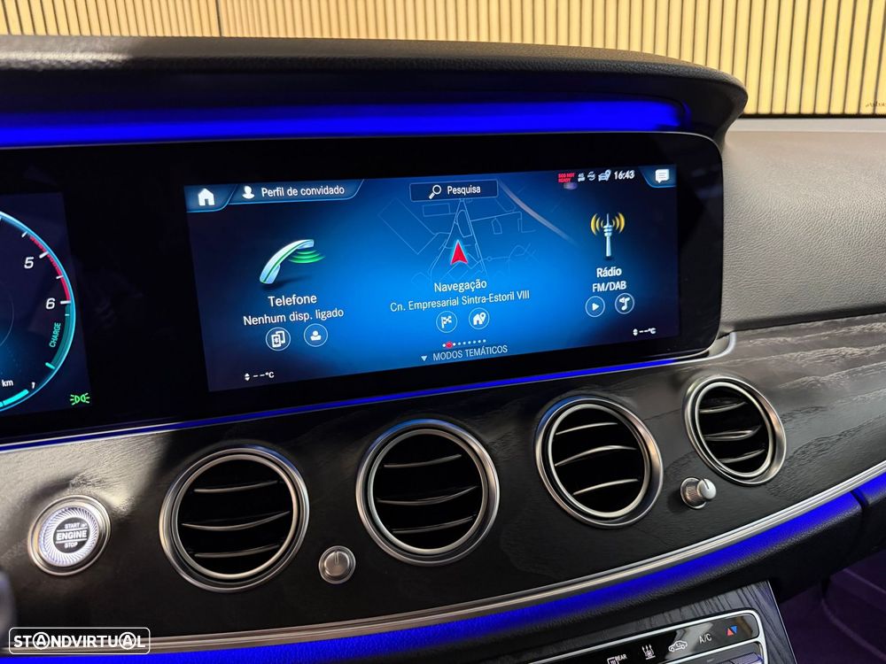 Mercedes-Benz E 300 de AMG Line - 14