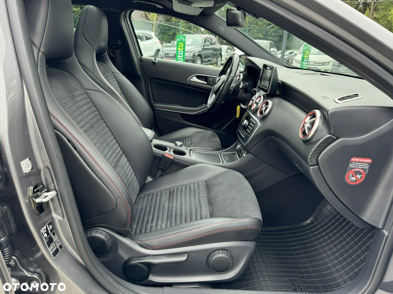 Mercedes-Benz Klasa A 160 CDI 7G-DCT AMG Line - 34