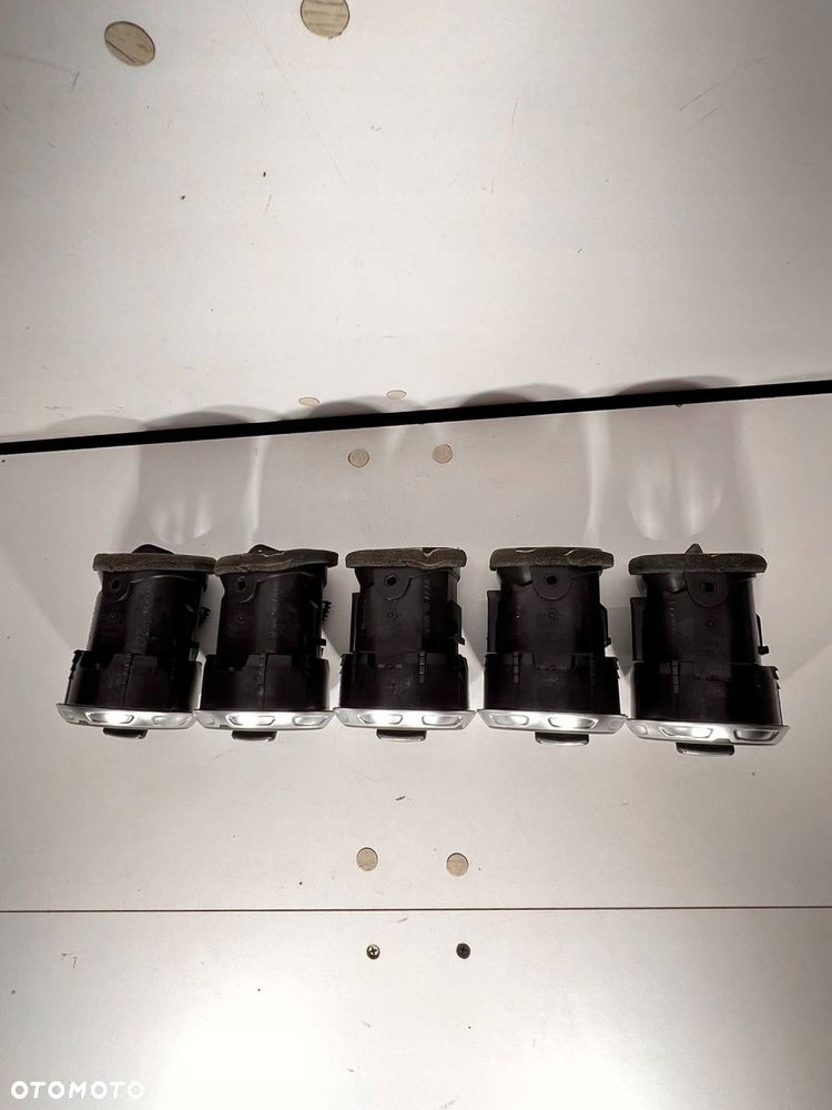 8P0 820 901 Dysze / Kratki nawiewu deski rozdzielczej Audi TT TTS Mk2 2008 - 4