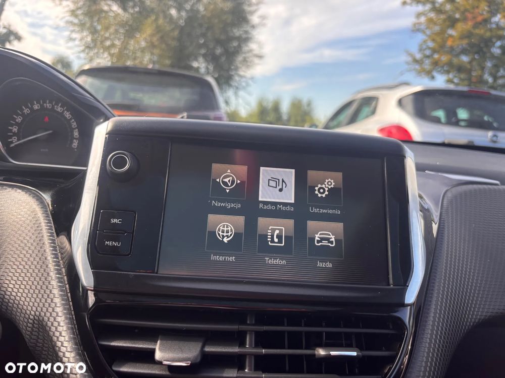 Peugeot 2008 PureTech 82 Style - 12