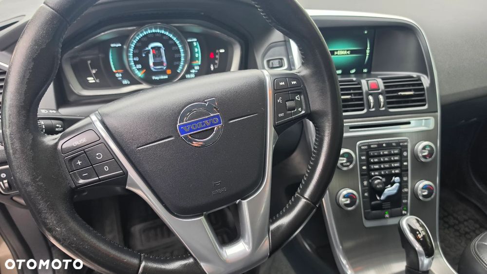 Volvo XC 60 D4 Summum - 26