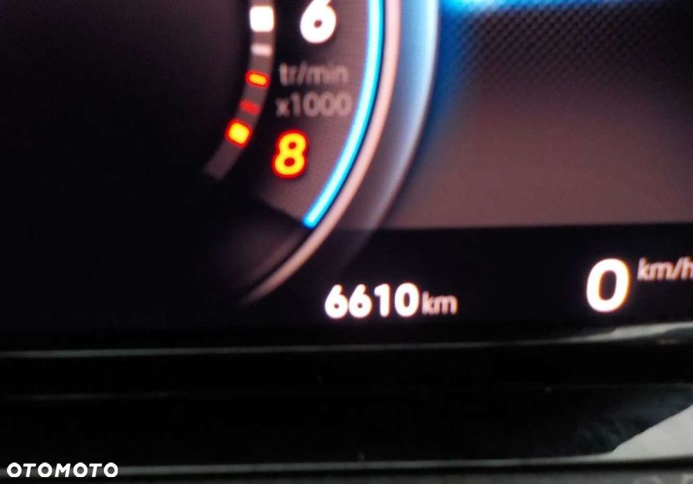 Volkswagen Golf - 34