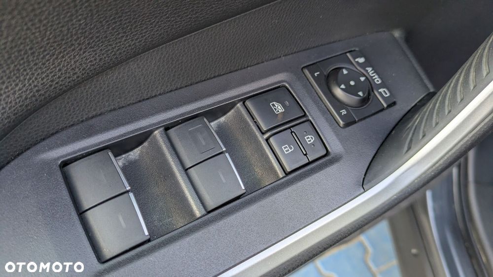 Toyota RAV4 2.0 Comfort 4x2 MS - 19