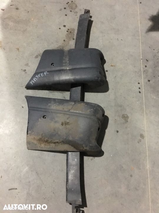 bara spate Renault Master an fabricație 2008 - 1