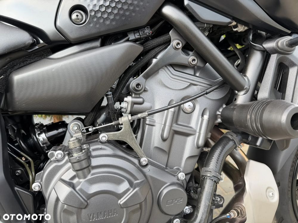 Yamaha MT - 19