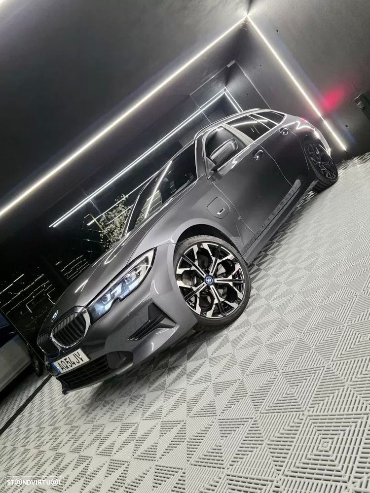 BMW 320 e Line Sport Auto - 3