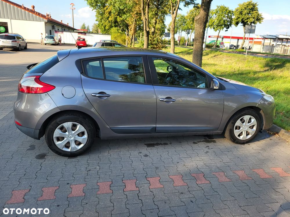 Renault Megane 1.5 dCi Expression - 23