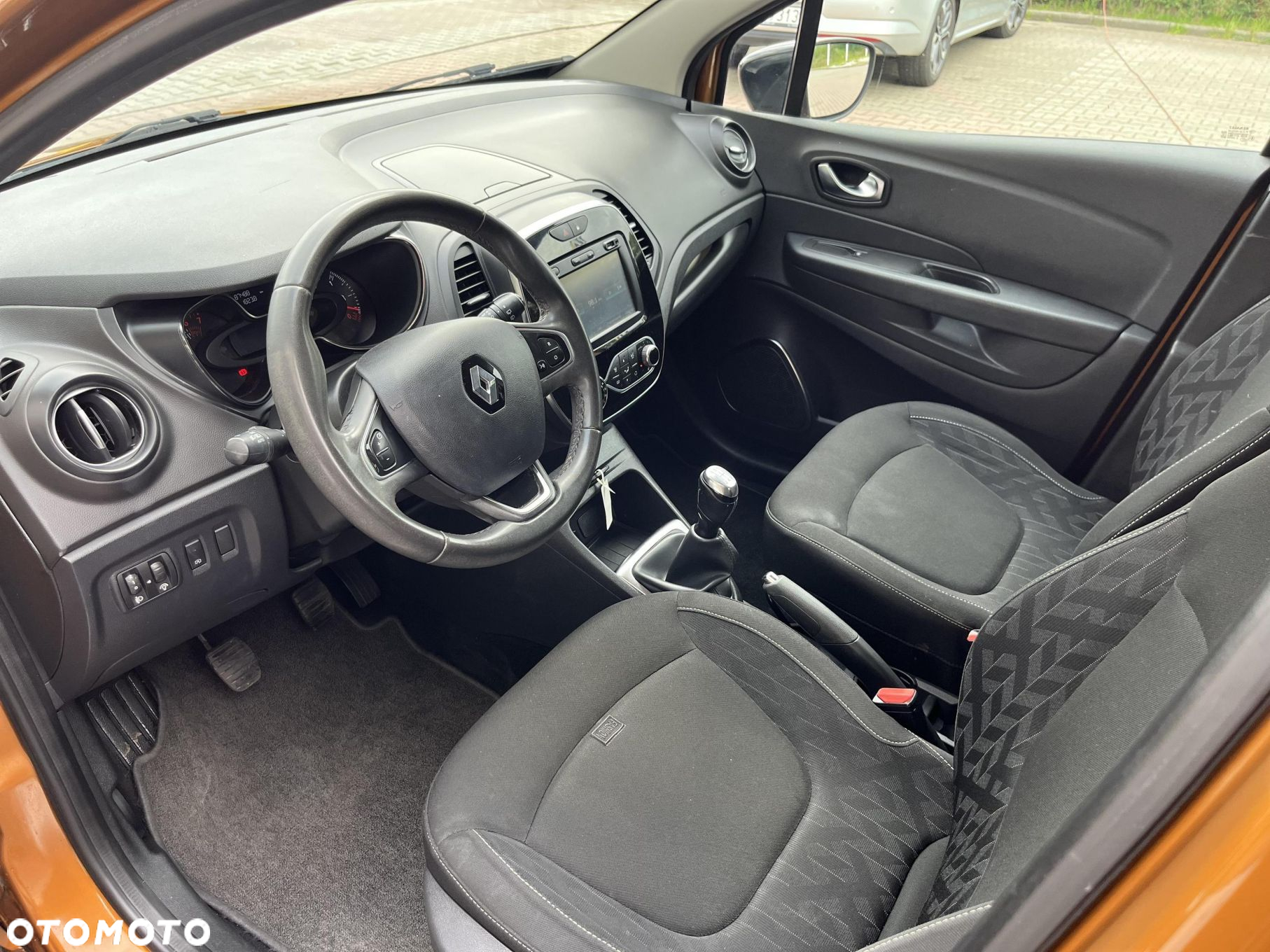 Renault Captur 0.9 Energy TCe Limited - 9
