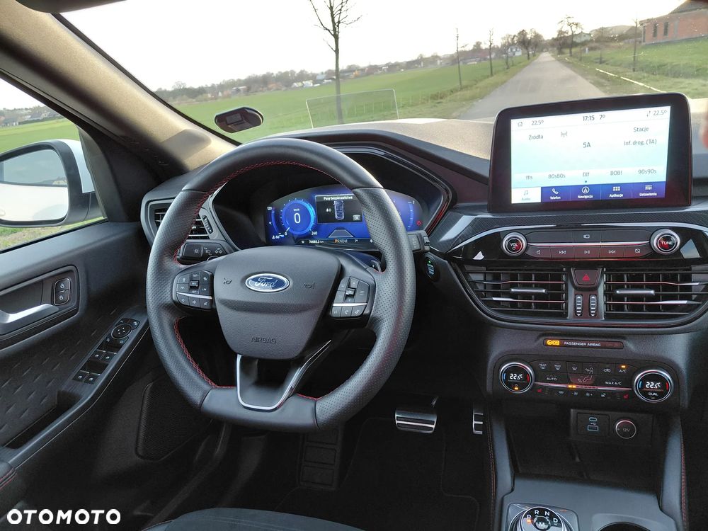 Ford Kuga 2.0 EcoBlue AWD ST-Line X - 23