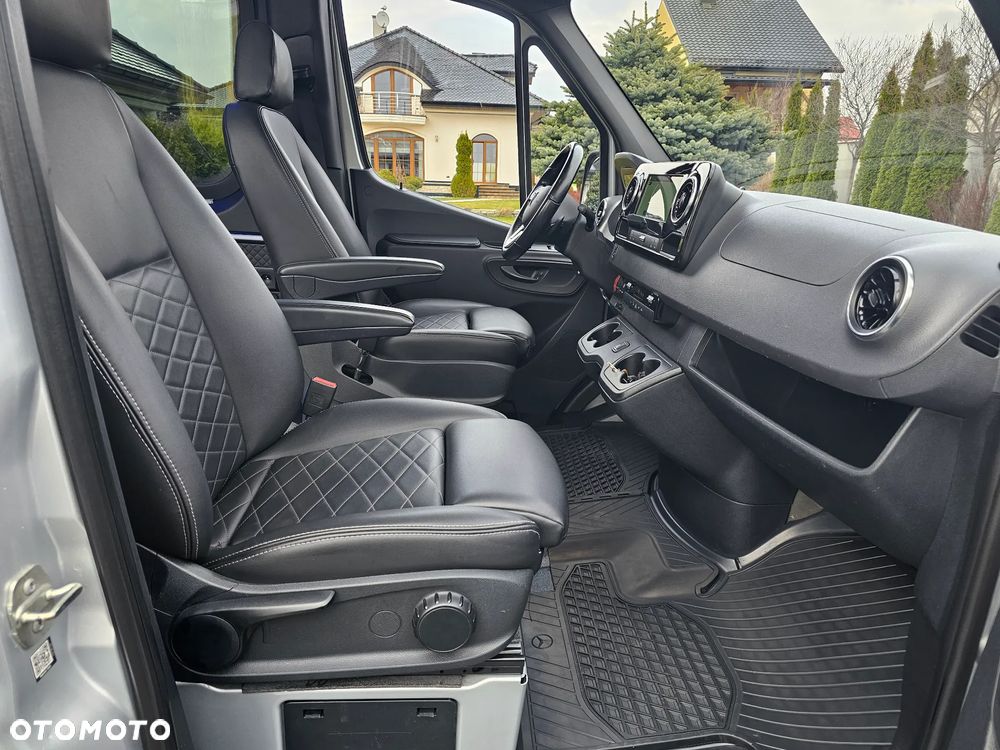 Mercedes-Benz Sprinter Long BASE 9G-Tronic 907.255 - 28
