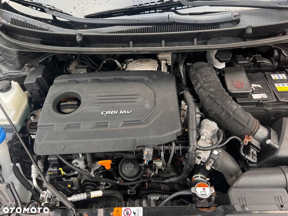 Hyundai i30 1.6 CRDi BlueDrive Comfort - 38