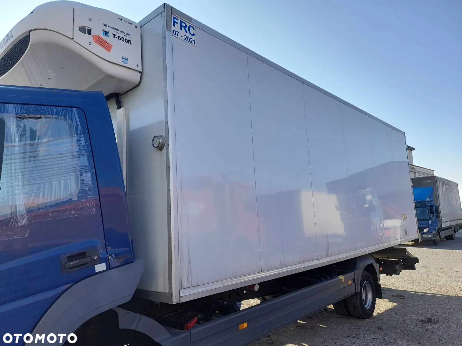 Kontener izoterma zabudowa Mercedes 7,45x2,6x2,65m - 2