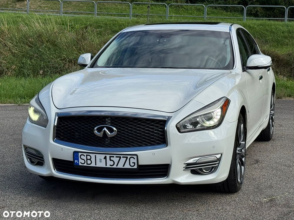 Infiniti Q70 3.7 S Premium - 4