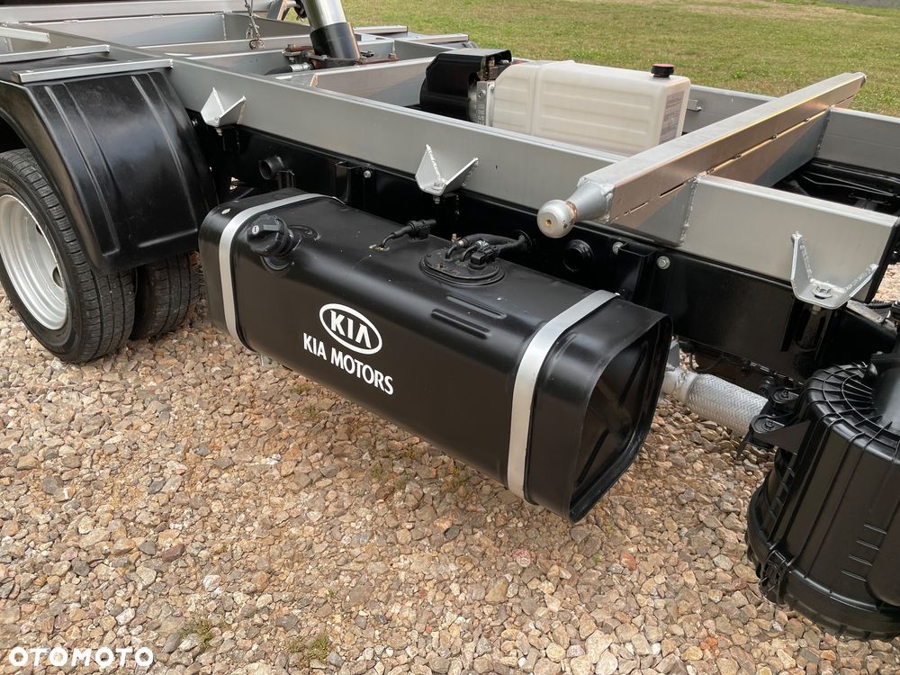 Kia K2500 - 23
