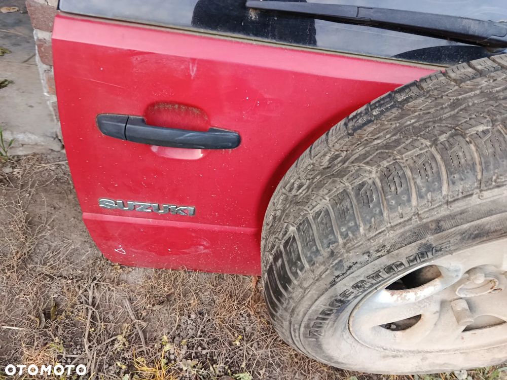 Klapa bagażnika Suzuki Grand Vitara 2 3 Drzwi - 2