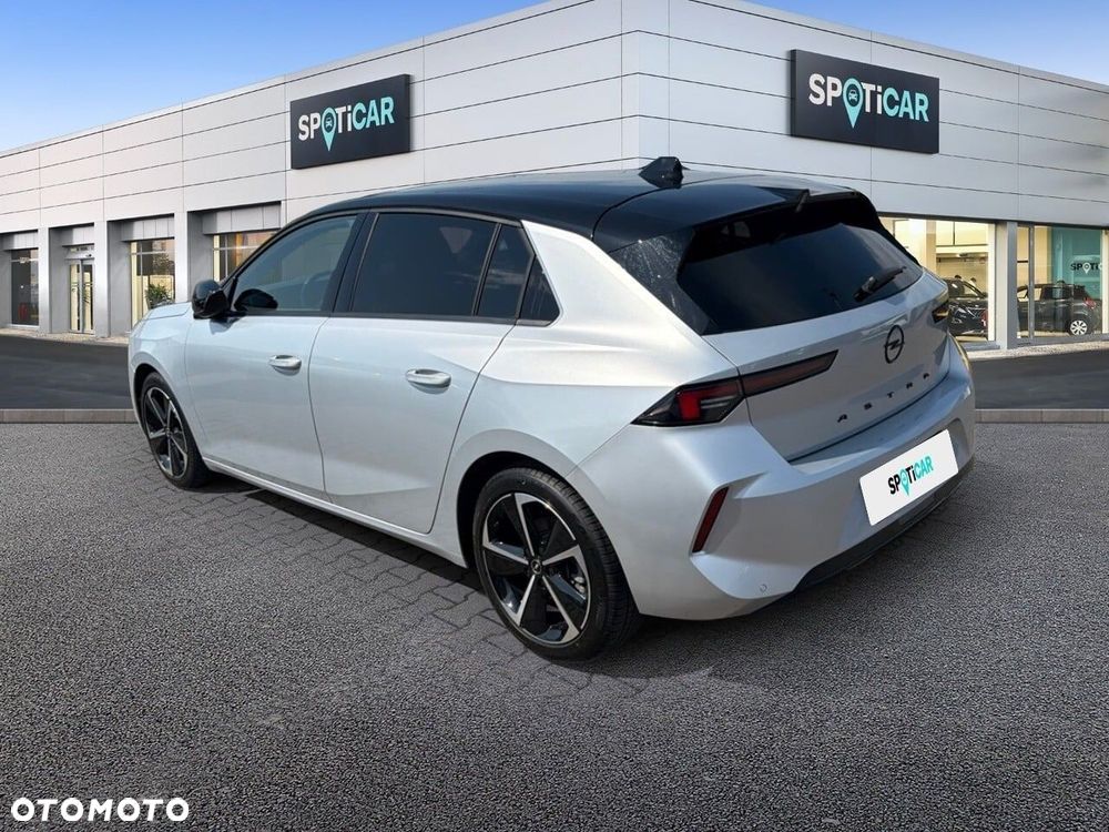 Opel Astra - 8
