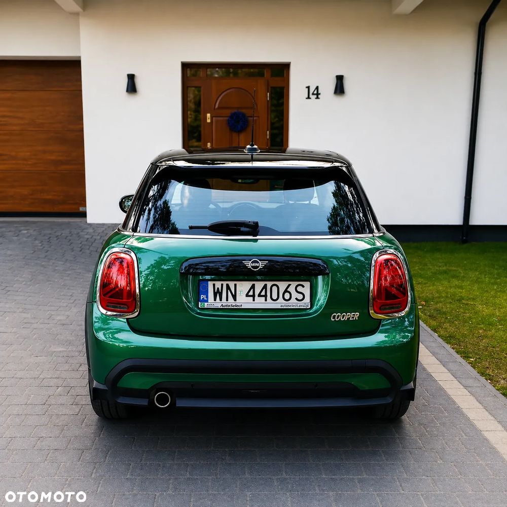 MINI Cooper Standard - 4